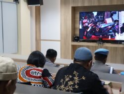 Polresta Sidoarjo Gelar Nobar Pagelaran Wayang Kulit