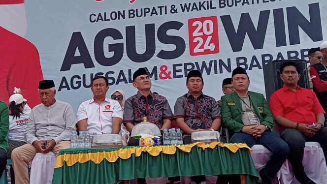 
					Dukungan Menyala di Deklarasi! Agus-Win Siap Berikan Yang Terbaik Untuk Rakyat Luwu