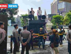 Miris, Sertijab Kakanwil Kemenkumham Jatim Dihadiahi Aksi Demonstrasi