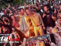 Mahasiswa UGM Nyatakan Mosi Tidak Percaya terhadap Rektor, Desak Sikap Politik Kampus