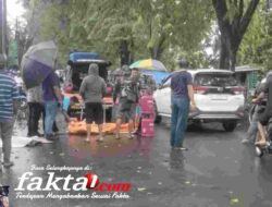 Mobil Pickup vs Mio, Satu Korban Meninggal Dunia di Jalan Raya Rajawali Betro