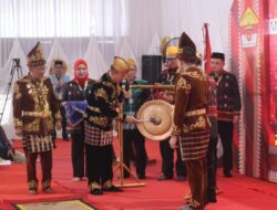 Musdat LAT Resmi Dibuka, Gubernur Sultra Tekankan Penguatan Adat di Era Modern