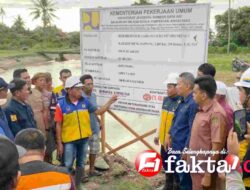 Bupati Sidrap Pantau Langsung Rehabilitasi Irigasi Saddang Sidenreng 2