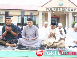 Rayakan Idul Adha, Polres Sidrap Jadikan Momentum Pererat Silaturahmi dengan Warga