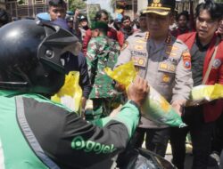Aksi Penyampaian Pendapat Mahasiswa Muhammadiyah di Mapolresta Sidoarjo Berlangsung Kondusif