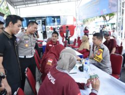 Sambut HUT ke-70 Lalu Lintas Bhayangkara, Polres Gresik Adakan Donor Darah, Cek Kesehatan Gratis, dan Pasar Murah untuk Masyarakat