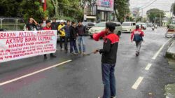 GAM Gelar Aksi di PN Makassar, Tuntut Vonis Bebas bagi Aktivis