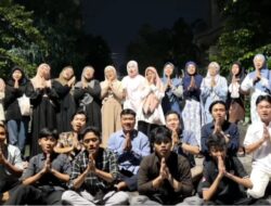 Remaja LDII Rungkut Kidul Sambangi Sesepuh dan Ulama, Tebar Semangat Silaturahim di Bulan Syawal