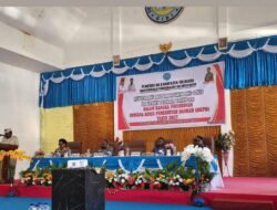 Bupati Willem Wandik ‘Senggol’ Pemuda Tolikara di Muscab GAMKI: Saatnya Jadi Aktor Perubahan, Bukan Penonton!