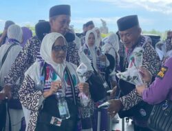 Jamaah Haji Khusus PT Annur Maarif Dijamu Makan Siang Eksklusif di Lounge Bandara Sultan Hasanuddin