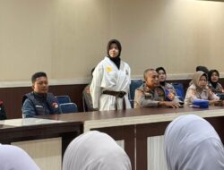 Tanamkan Disiplin dan Anti Narkoba, KBN Mappadeceng Dampingi Siswa Kunjungi SPN Polda Sulsel