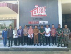 Bupati Konawe Hadiri Peluncuran Koperasi Merah Putih oleh Presiden Prabowo, Lanjut Tinjau Sektor Peternakan Desa