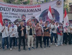 Bawa Spanduk “Tolak Banding”, Massa AMPP Desak Kapolri Tuntaskan Kasus Rekayasa yang Menjerat Rahmadi