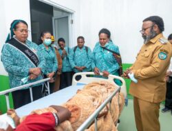 Kunjungi RSUD, Bupati Wilem Wandik Dorong Peningkatan Status RSUD Tolikara Jadi Tipe C dan Hadirkan Layanan Cuci Darah