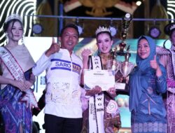 Bupati Sidaharuddin Alrif Apresiasi Fashion Wastra Glamour JMSI Sidrap