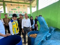 Mengubah Limbah Menjadi Berkah: Bupati Konawe Dorong Ekonomi Sirkular Lewat Pengelolaan Sampah Kreatif