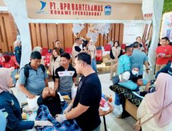 Peringati HUT ke-81 RI, Imigrasi Kendari Bersama Pemda dan BPR Bahteramas Konawe Gelar Bhakti Sosial dan Layanan Paspor Jemput Bola