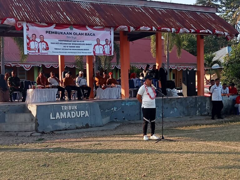 Sekda Konawe Resmi Buka Porseni Wonggeduku Barat, Tekankan Pentingnya Sportivitas dan Semangat Juang