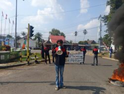 Gam Luwu Raya Gelar Aksi Di Dua Titik, menyikapi Dugaan korupsi ruas jalan Sabbang Tallang