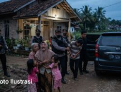 MISTERI PENANGKAPAN DUA WARGA SIDRAP: Diculik “Polisi” Misterius atau Dibawa ke Makassar? Keluarga Histeris!