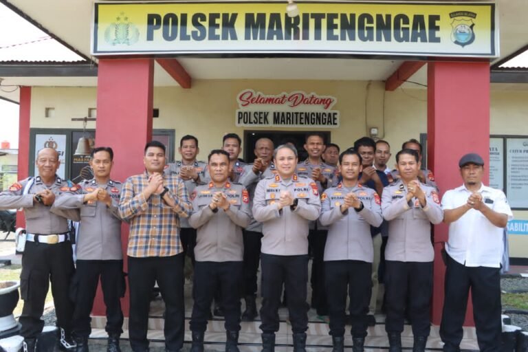 Sambangi Polsek Maritengngae, Kapolres Sidrap: Layani Masyarakat dengan Hati dan Bersikap Humanis